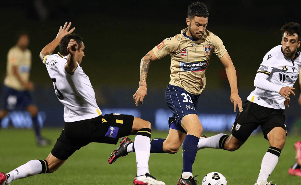 金年会中国站-集结日体能课后，纽卡斯尔豪取连胜备战中超，球迷炸锅，临场指挥获称赞的简单介绍