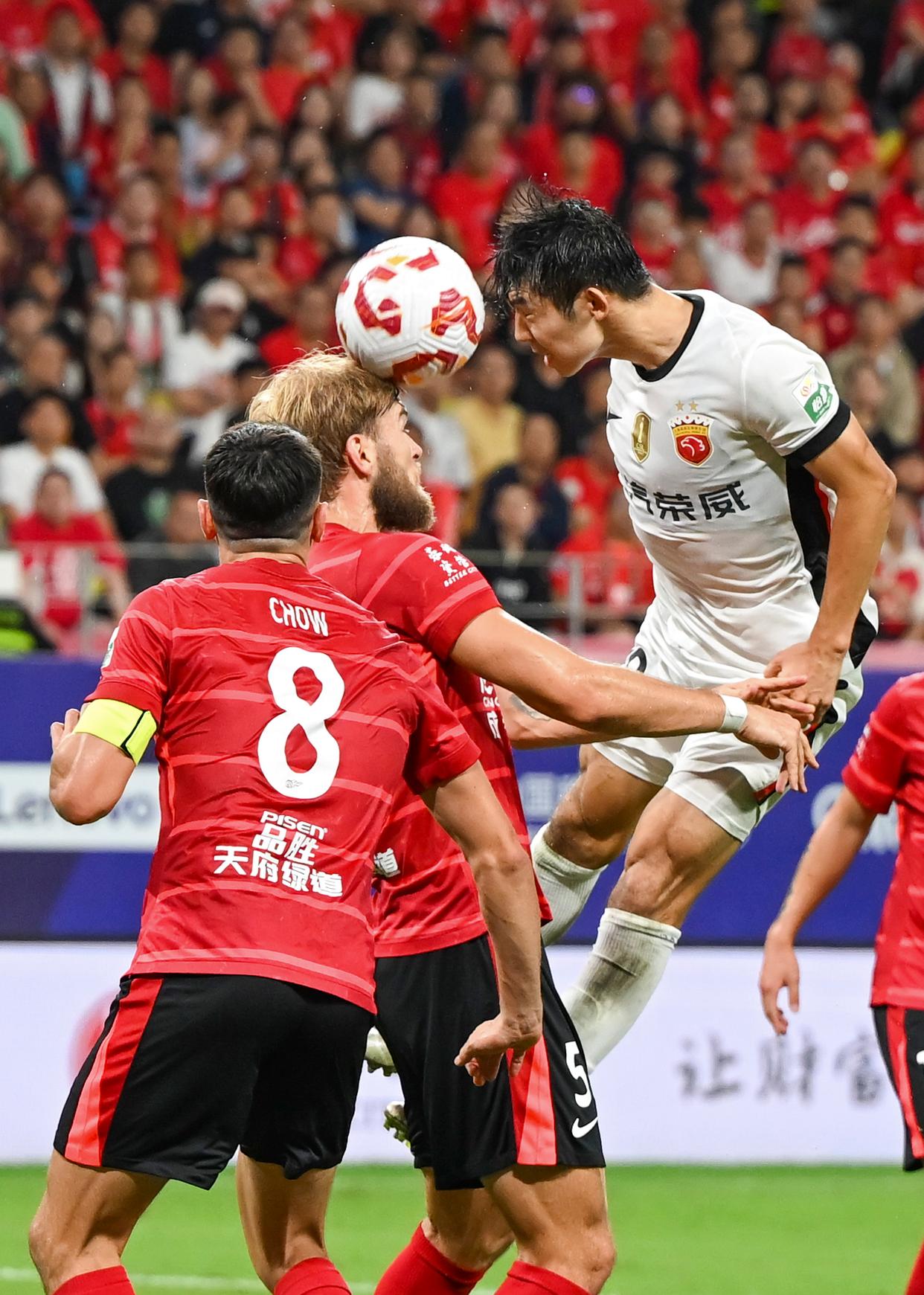 金年会中文官网-关于关键时刻体能课后，成都蓉城复出首秀备战中超，底气十足，赛程密集仍需轮换的信息