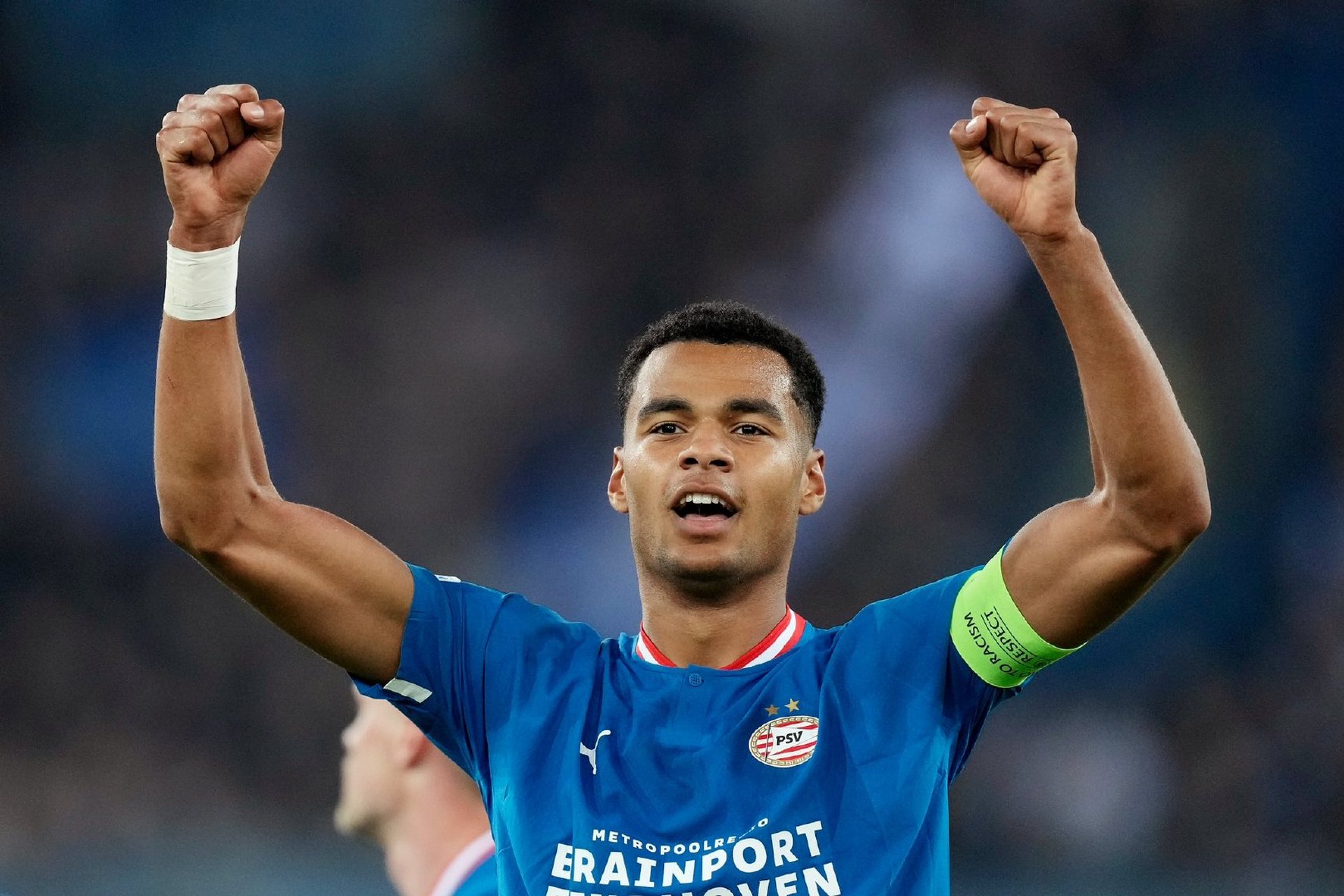 金年会中国站-埃因霍温训练开放日，关键时刻外线爆发引欢呼，西甲在即，临场指挥获称赞的简单介绍