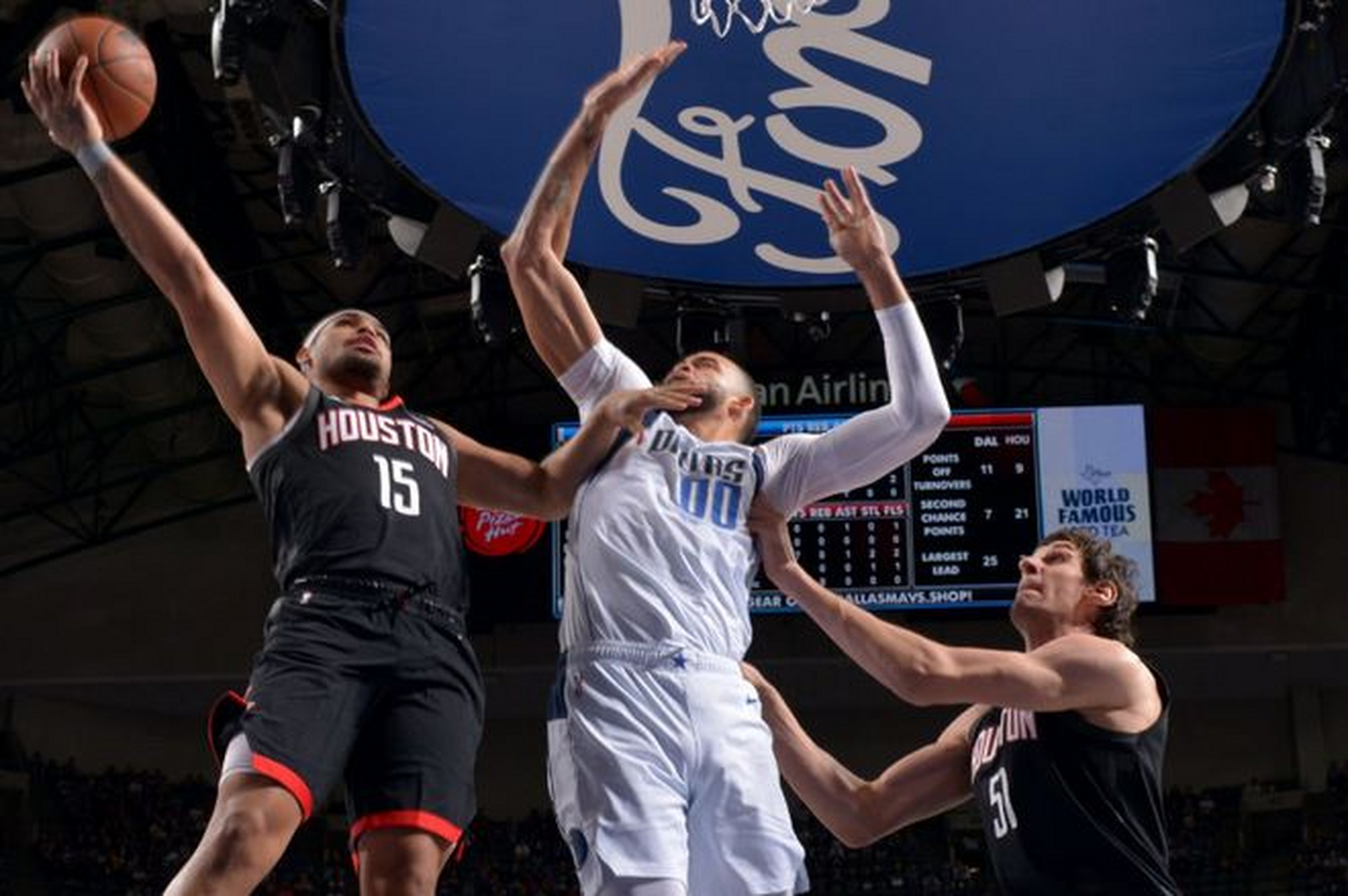 金年会中文官网-NBA季后赛清晨走向成谜，达拉斯独行侠临场应变，目标明确，轮换策略成焦点的简单介绍